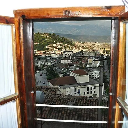 Ferienwohnung Hava Baci Berat Exterior foto